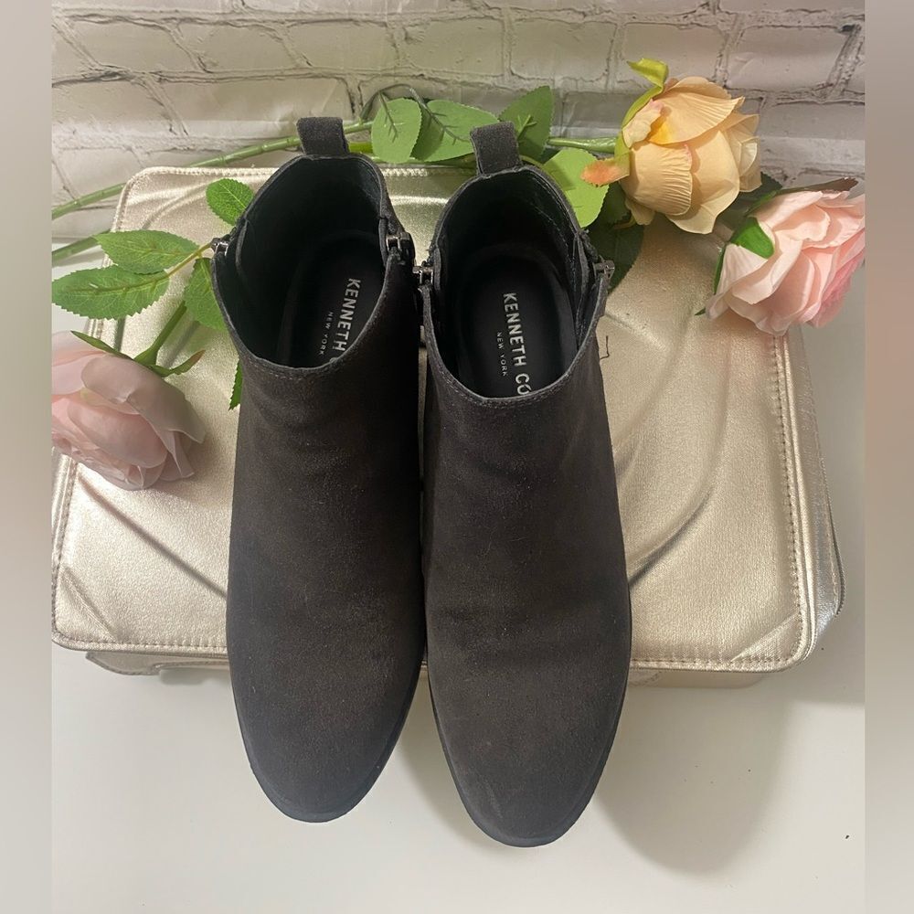 Kenneth Cole Women's Brown Ankle Boots